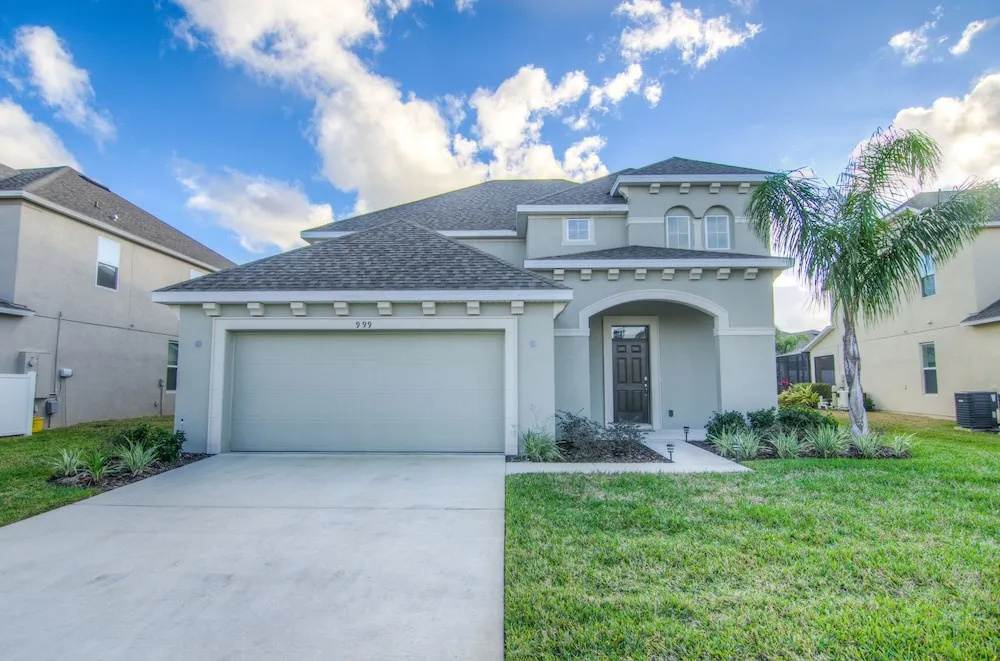 photo 1 of The Shire 6 Bedroom House w Pool - 4705TS
