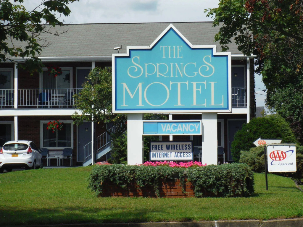 photo 1 of The Springs Motel