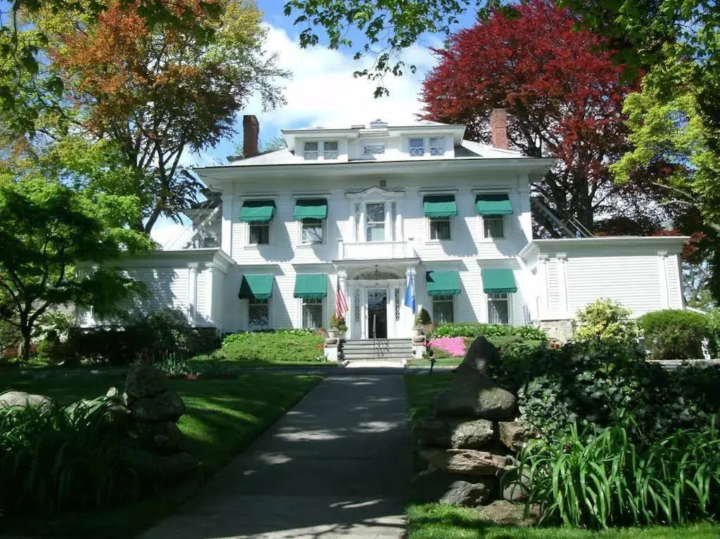 photo 1 of Stanton House Inn