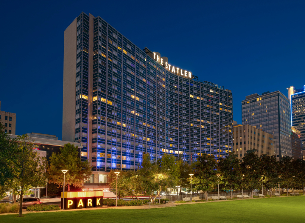 photo 1 of The Statler Dallas Curio Collection By Hilton