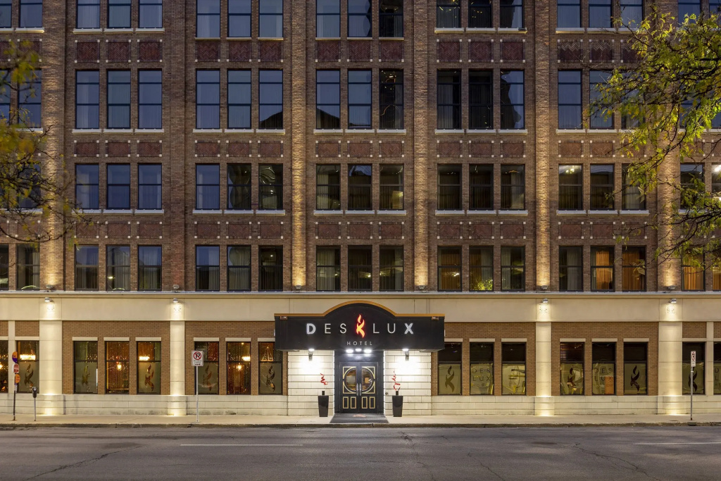 photo 1 of Des Lux Hotel