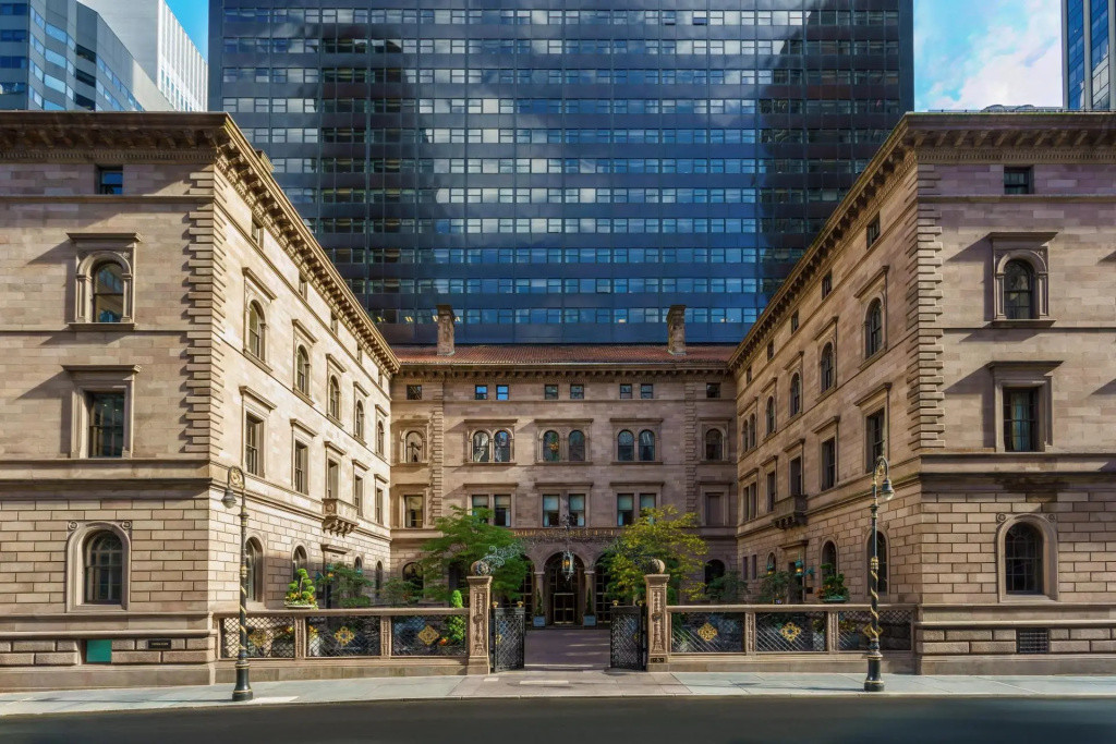 photo 1 of The Towers at Lotte New York Palace