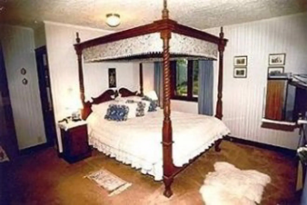 photo 1 of The Tudor House Bed and Breakfast