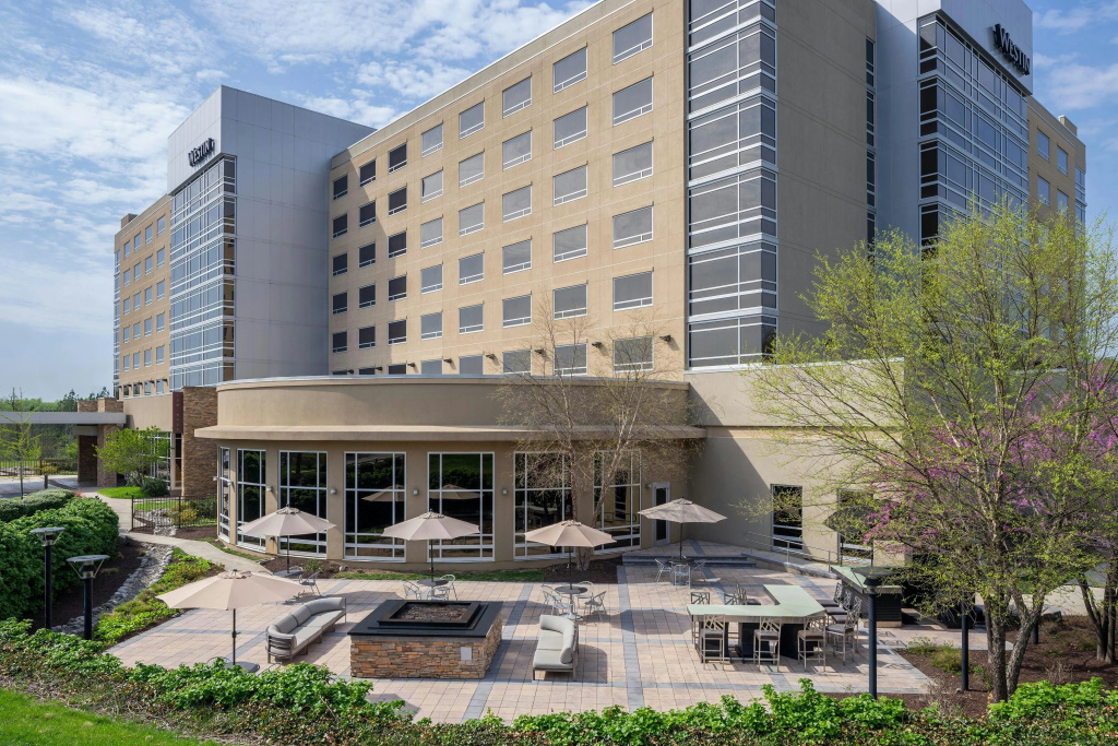 photo 1 of The Westin Baltimore Washington Airport - BWI