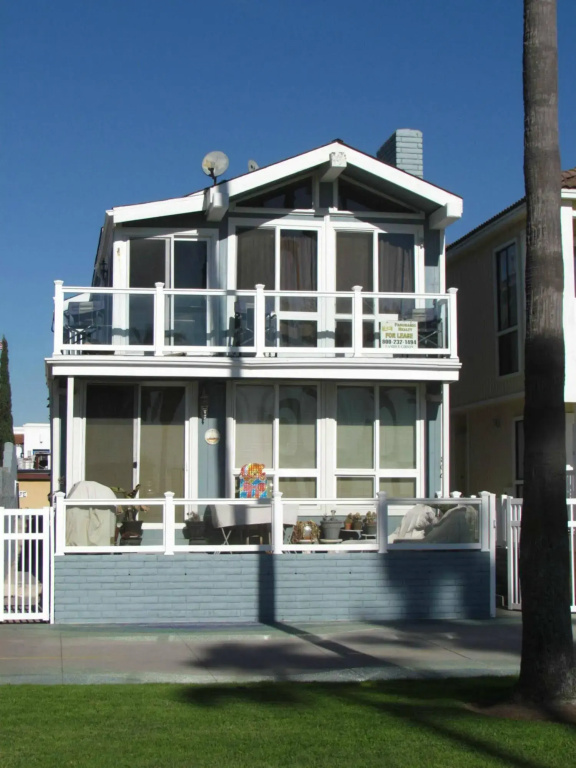 photo 1 of 3 Bedroom Duplex with Ocean View