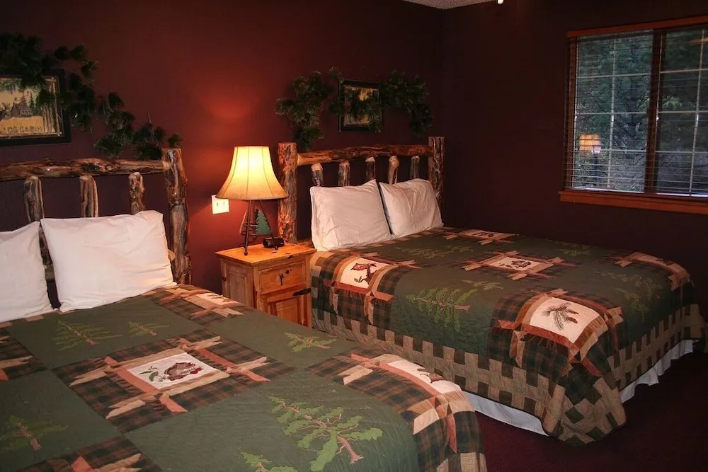 photo 1 of Timber Creek Chalets: 6 1 Bedroom Chalet