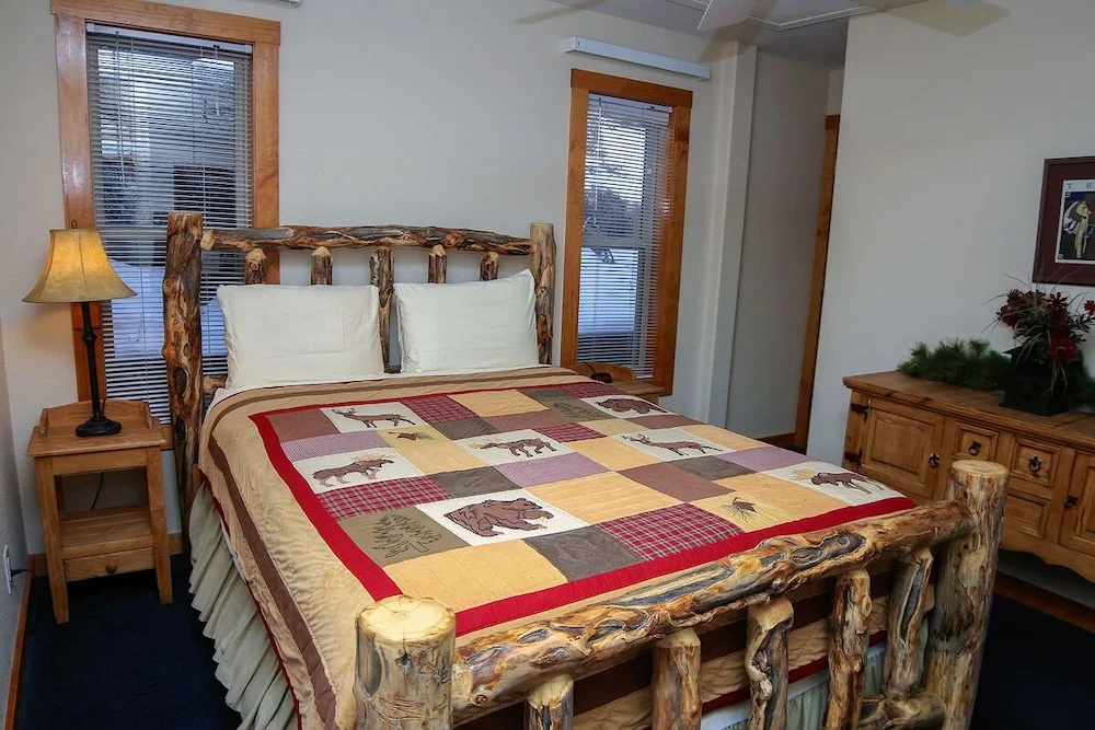 photo 1 of Timber Creek Chalets: 9