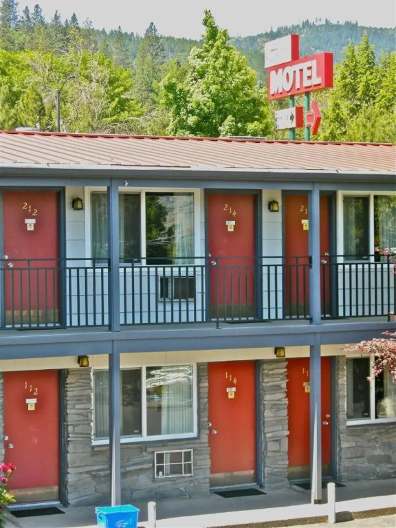 photo 1 of Timbers INN and Suites