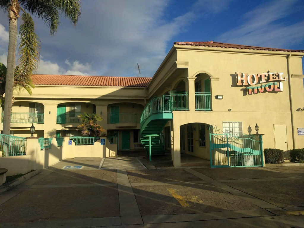 photo 1 of LYFE INN & SUITES by AGA - LAX Airport