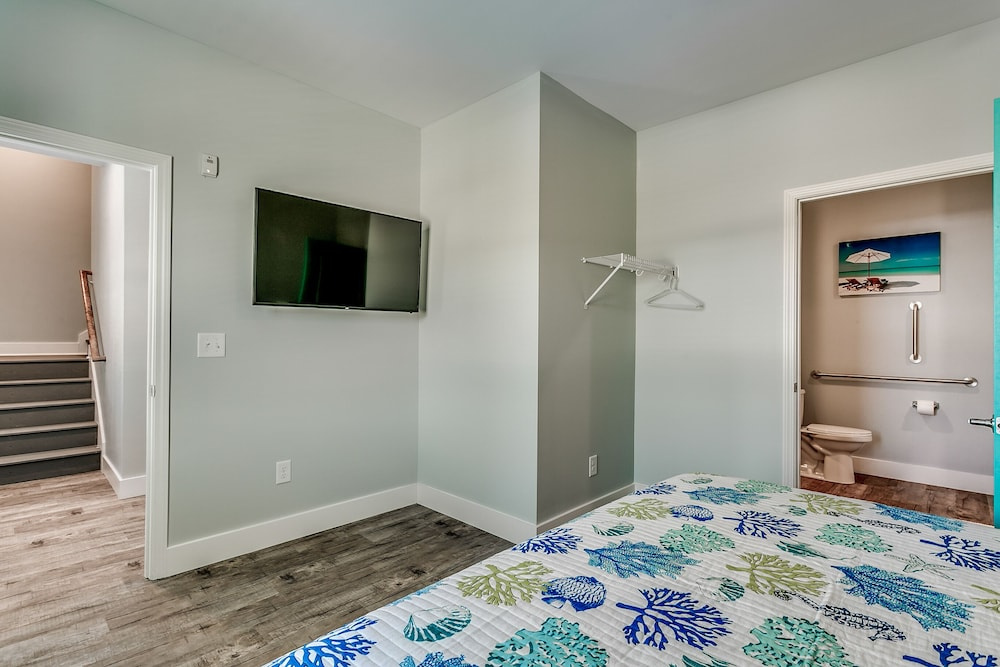 photo 1 of Together Resorts Cherry Grove Resort at 5405 B N Ocean Blvd