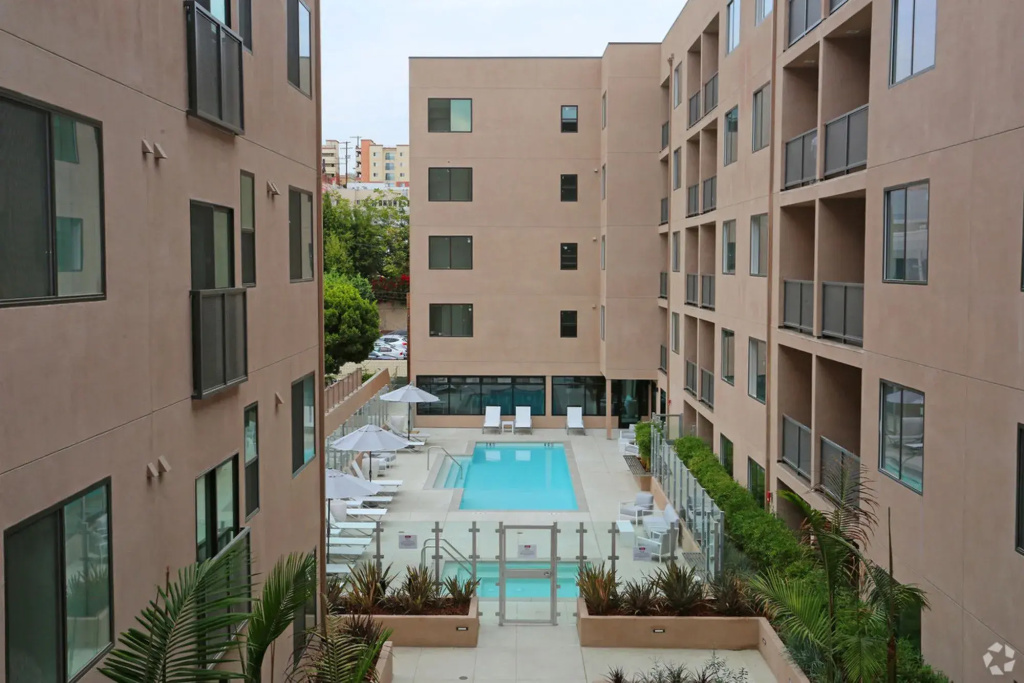 photo 1 of Town Hall Convention Center Condos by Barsala