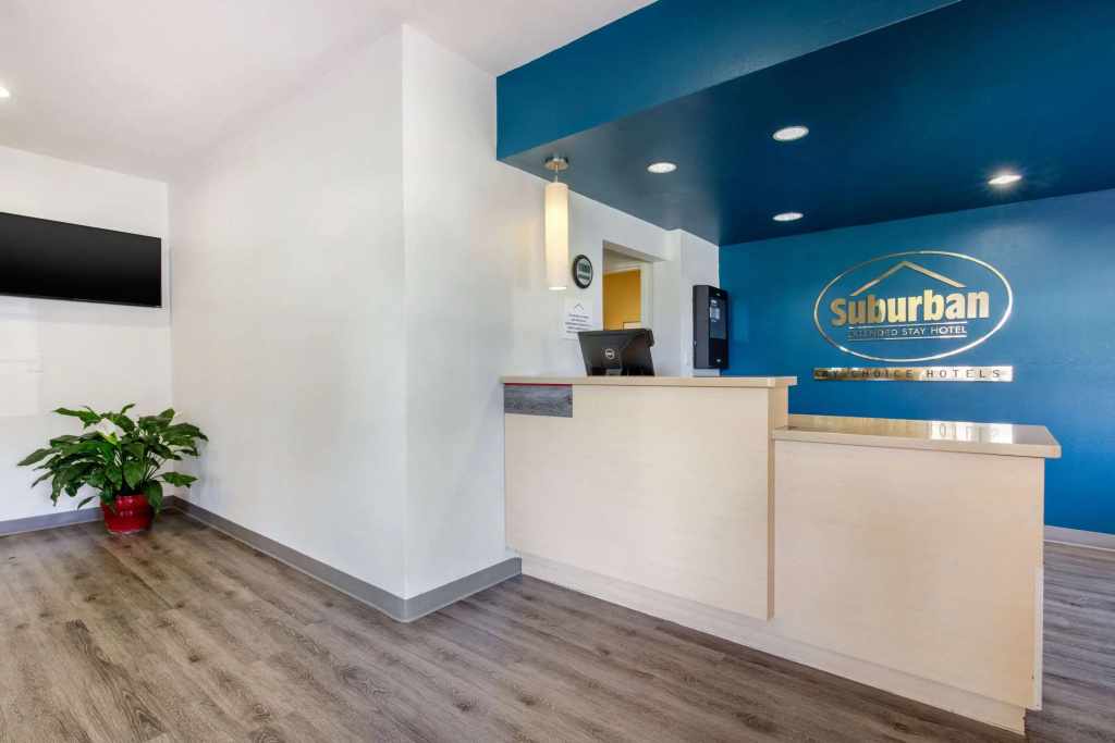 photo 1 of Suburban Studios Birmingham Homewood I-65