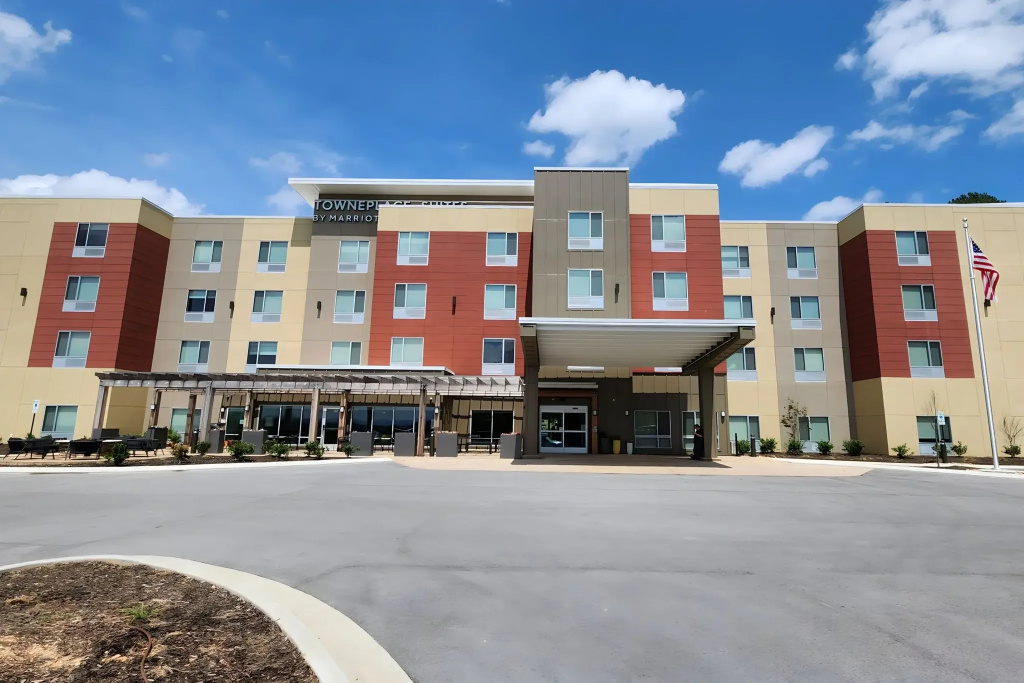 photo 1 of Towneplace Suites by Marriott Chattanooga South / East Ridge