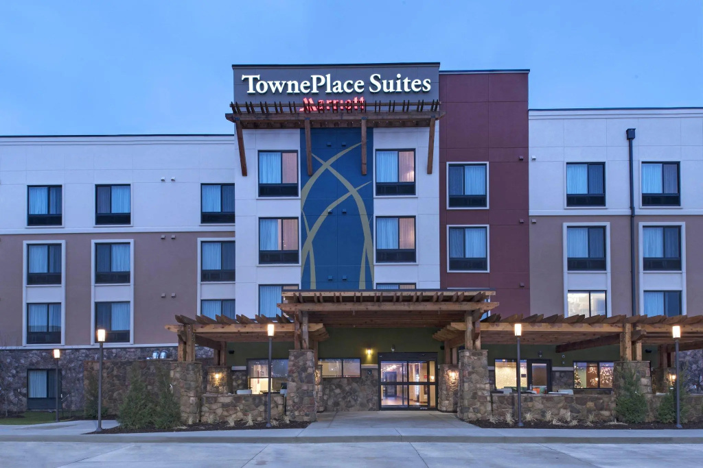 photo 1 of TownePlace Suites by Marriott Des Moines West/Jordan Creek