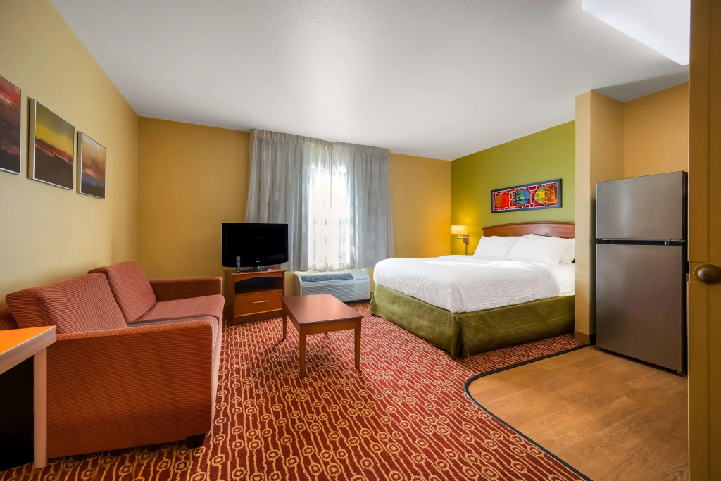 photo 1 of Sonesta Simply Suites Detroit Novi
