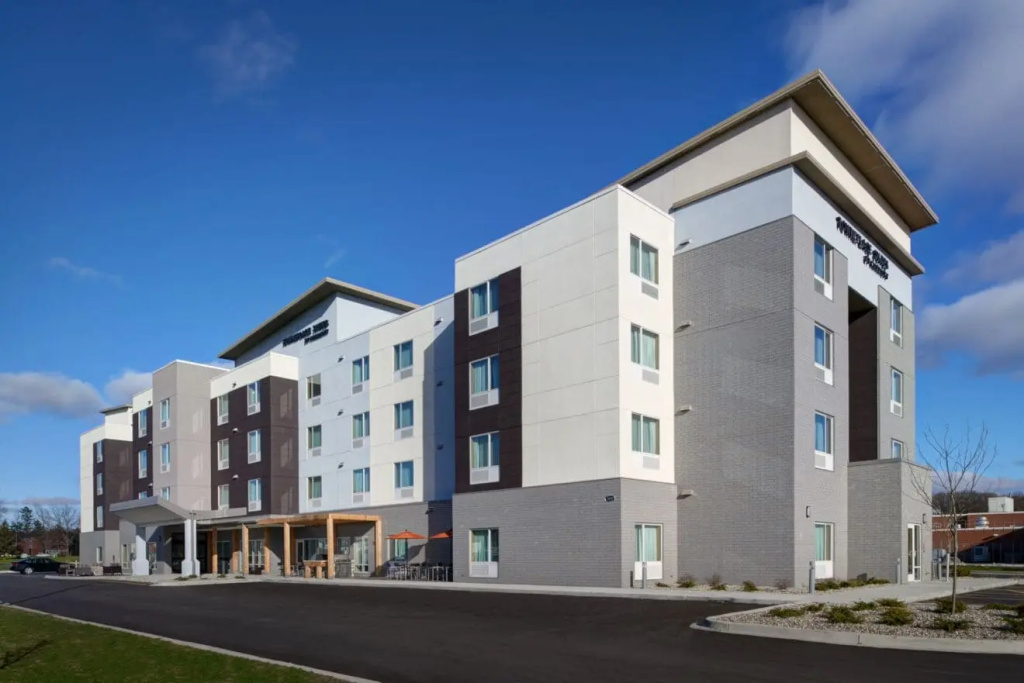 photo 1 of TownePlace Suites by Marriott Grand Rapids Airport