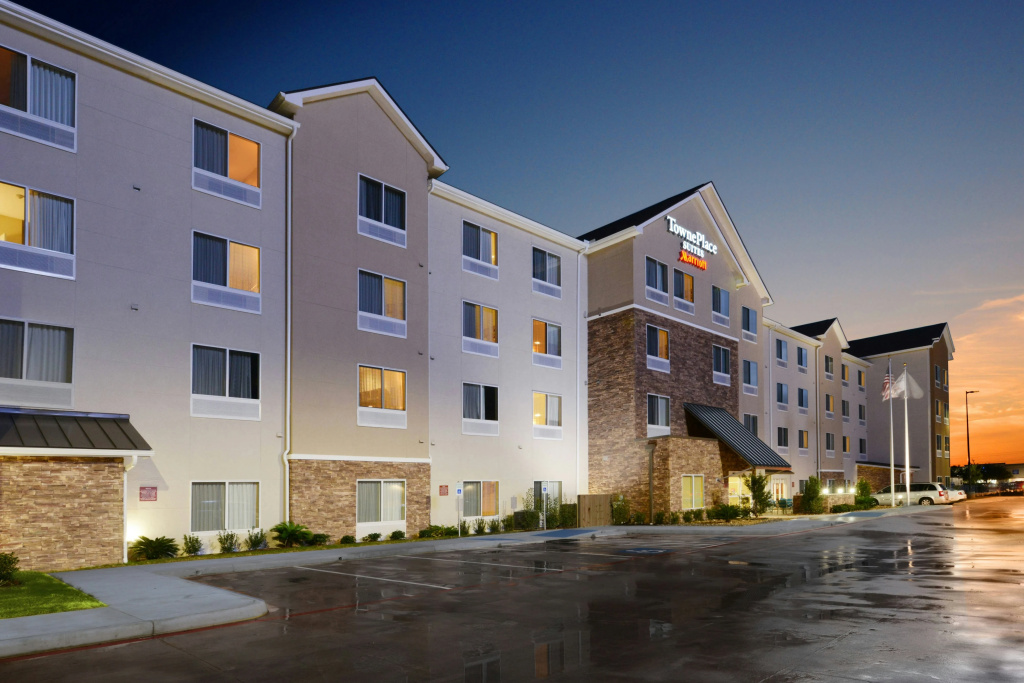 photo 1 of Towneplace Suites by Marriott Houston Galleria Area