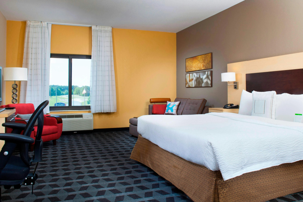 photo 1 of Towneplace Suites by Marriott Savannah Airport