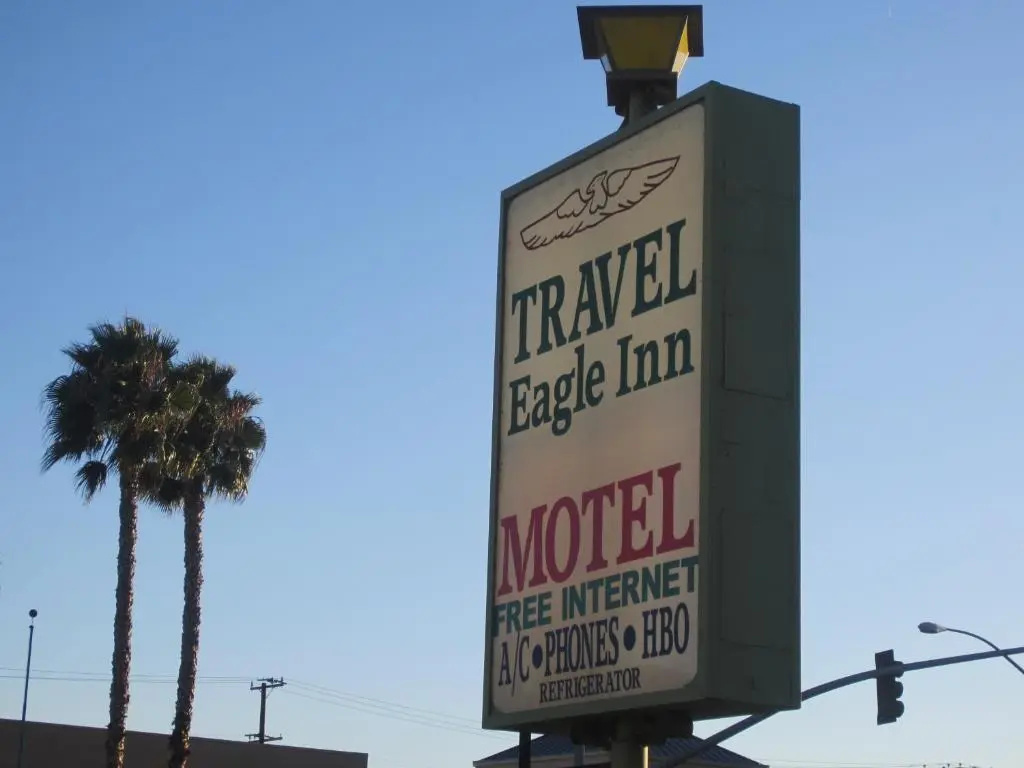 photo 1 of Travel Eagle Inn Motel