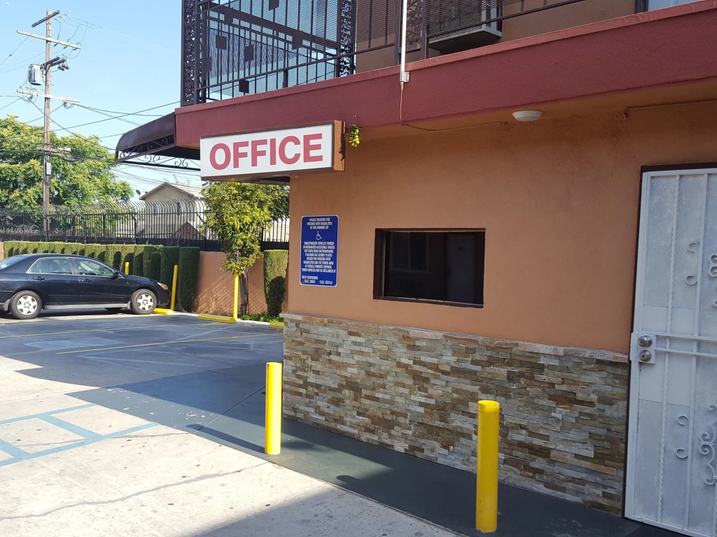 photo 1 of Travel Inn Motel