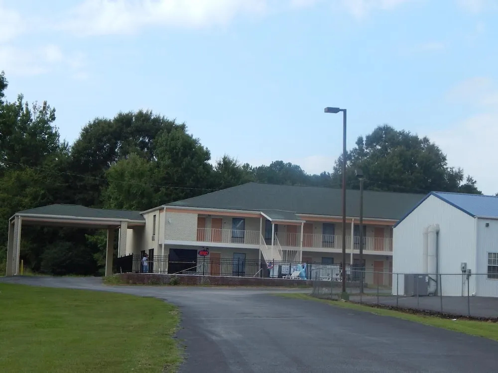 photo 1 of Magnolia Inn