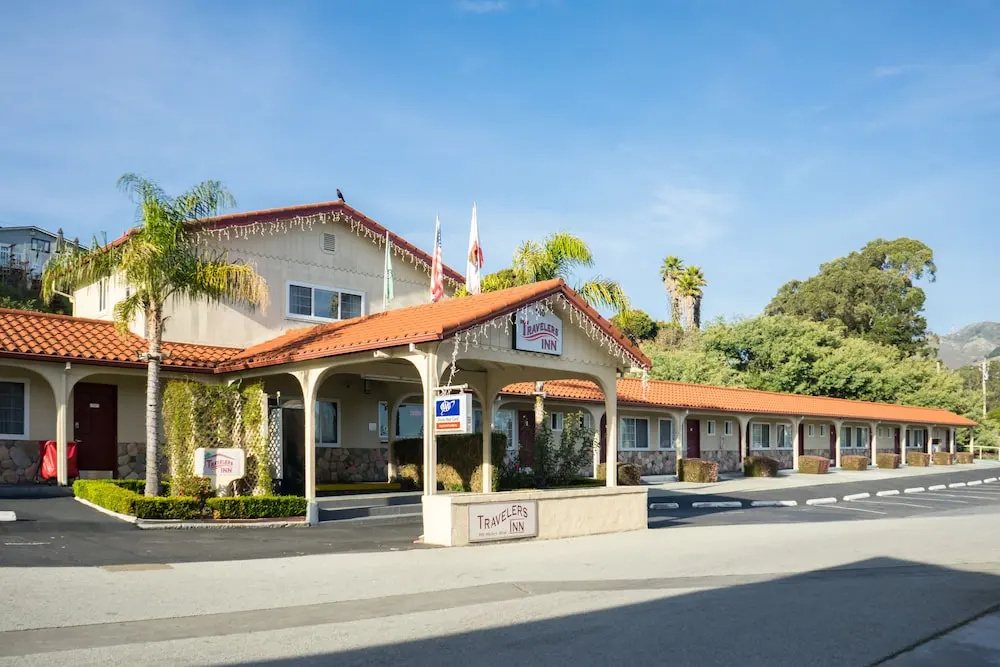 photo 1 of Travelers Inn