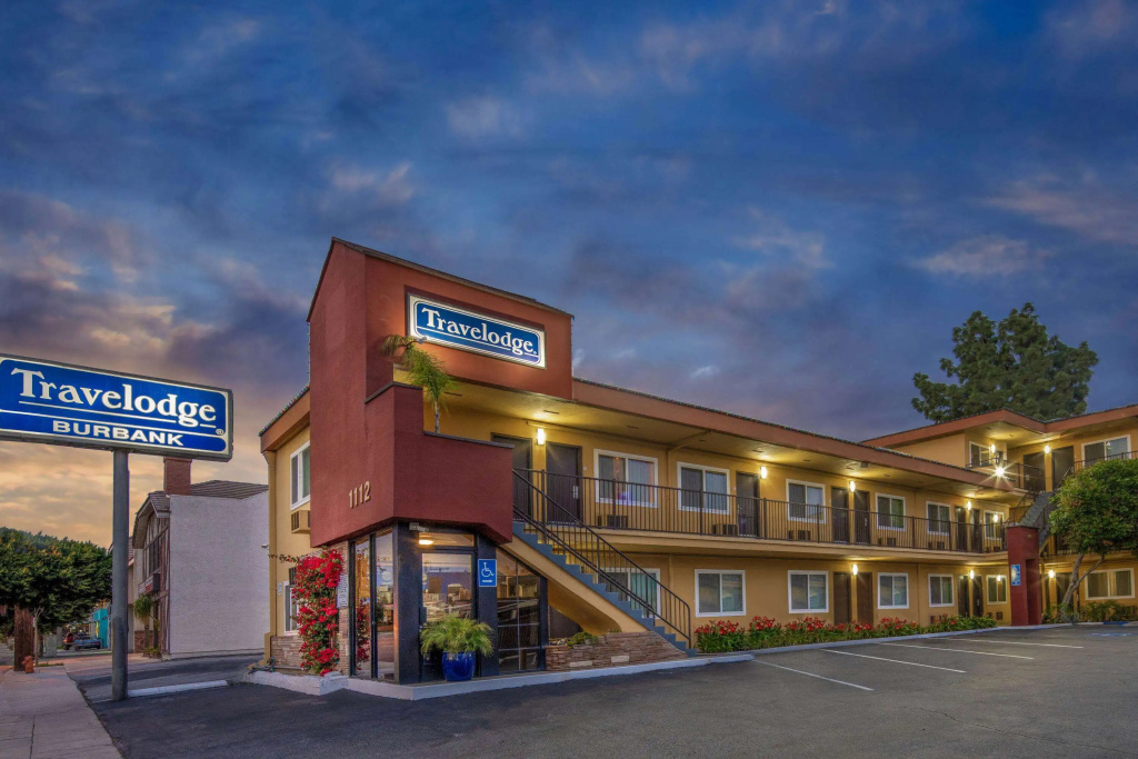photo 1 of Travelodge by Wyndham Burbank-Glendale