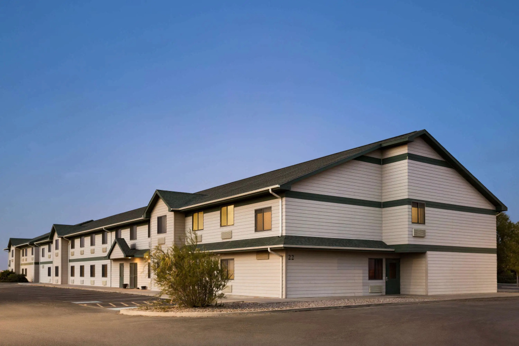 photo 1 of Travelodge by Wyndham Pecos
