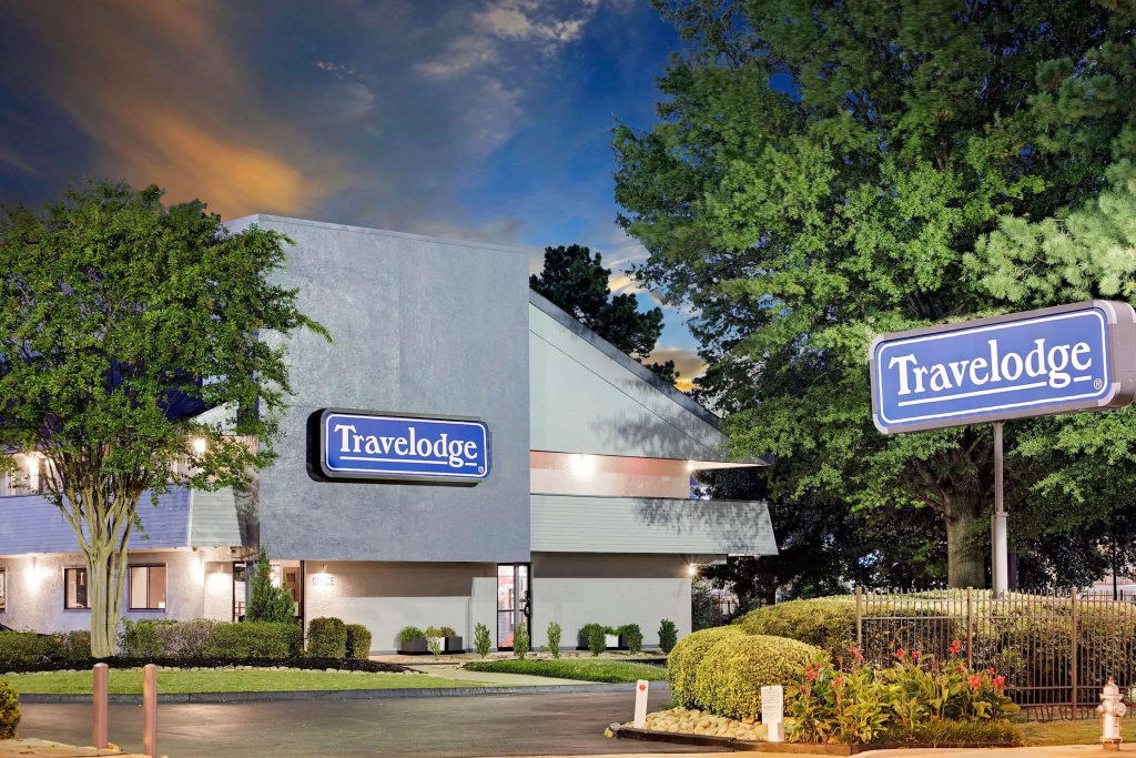 photo 1 of Travelodge by Wyndham College Park