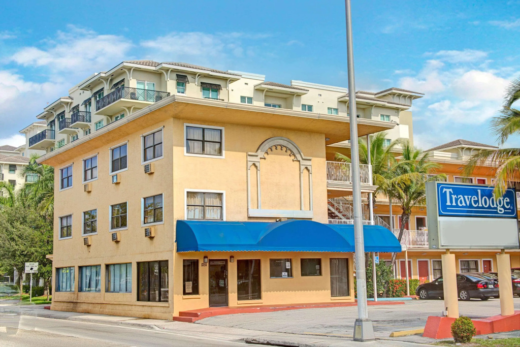 photo 1 of Travelodge by Wyndham Fort Lauderdale