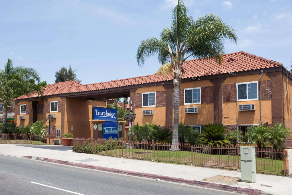 photo 1 of Express Inn & Suites