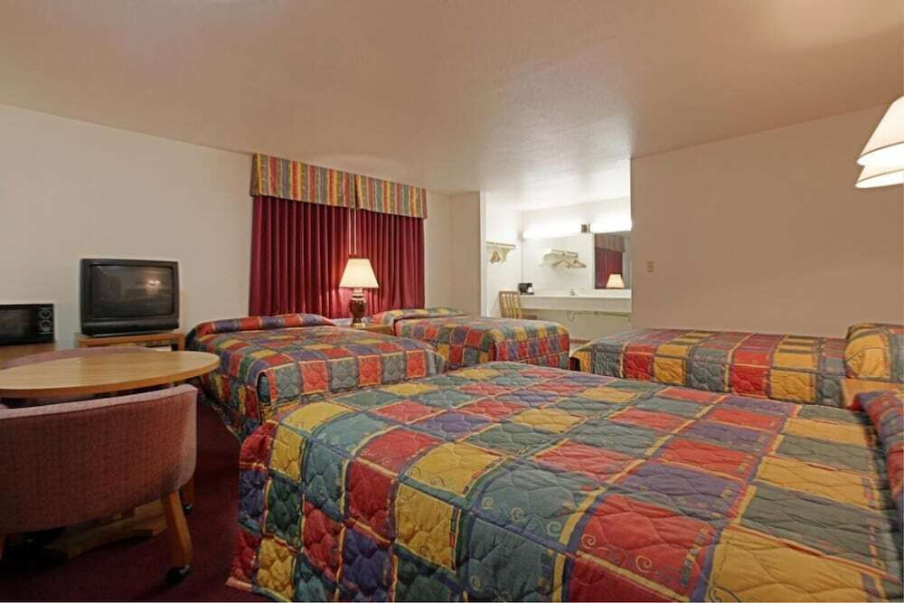 photo 1 of Travelodge Pico Rivera