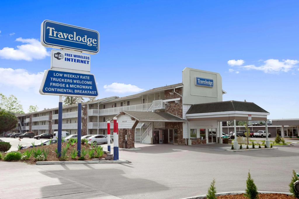 photo 1 of Travelodge by Wyndham Port of Tacoma WA