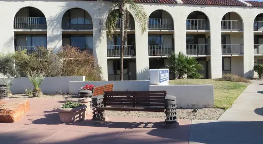 photo 1 of Travelodge Scottsdale