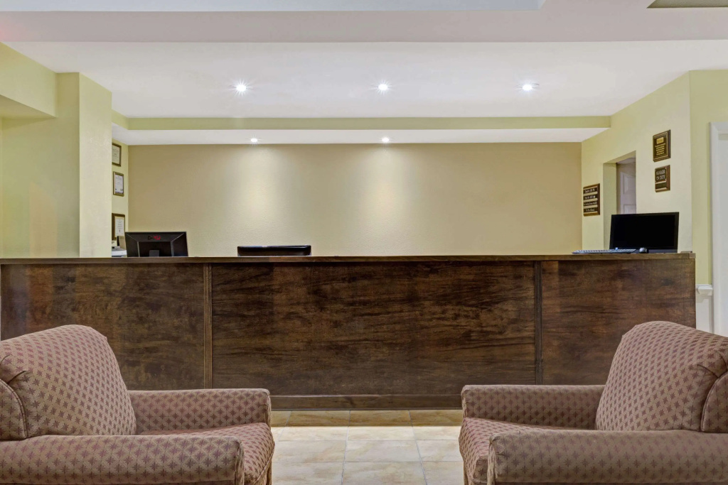 photo 1 of Travelodge by Wyndham Williamsburg Colonial Area