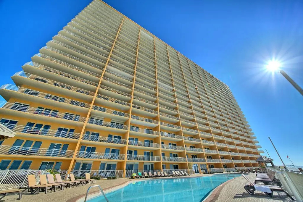 photo 1 of Treasure Island 1207