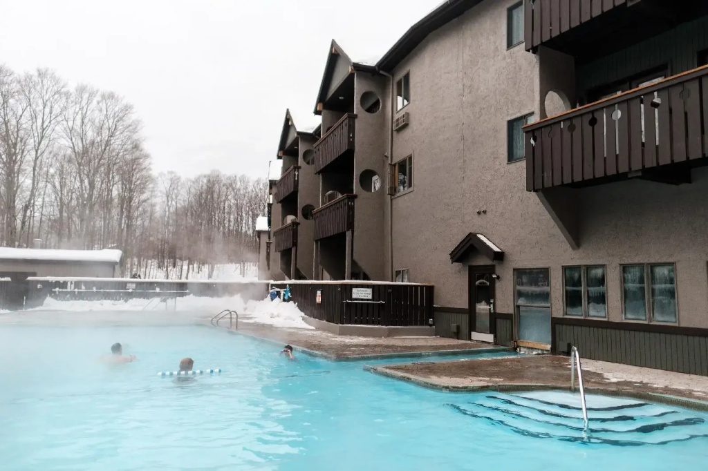 photo 1 of Treetops Resort