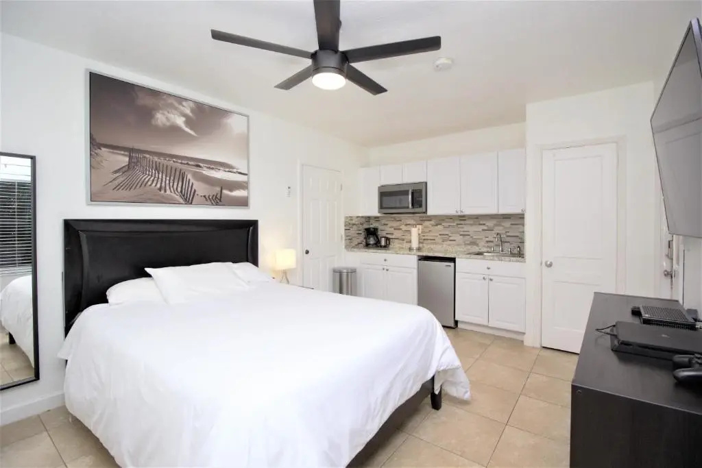 photo 1 of Tropical Getaway Studio-628B