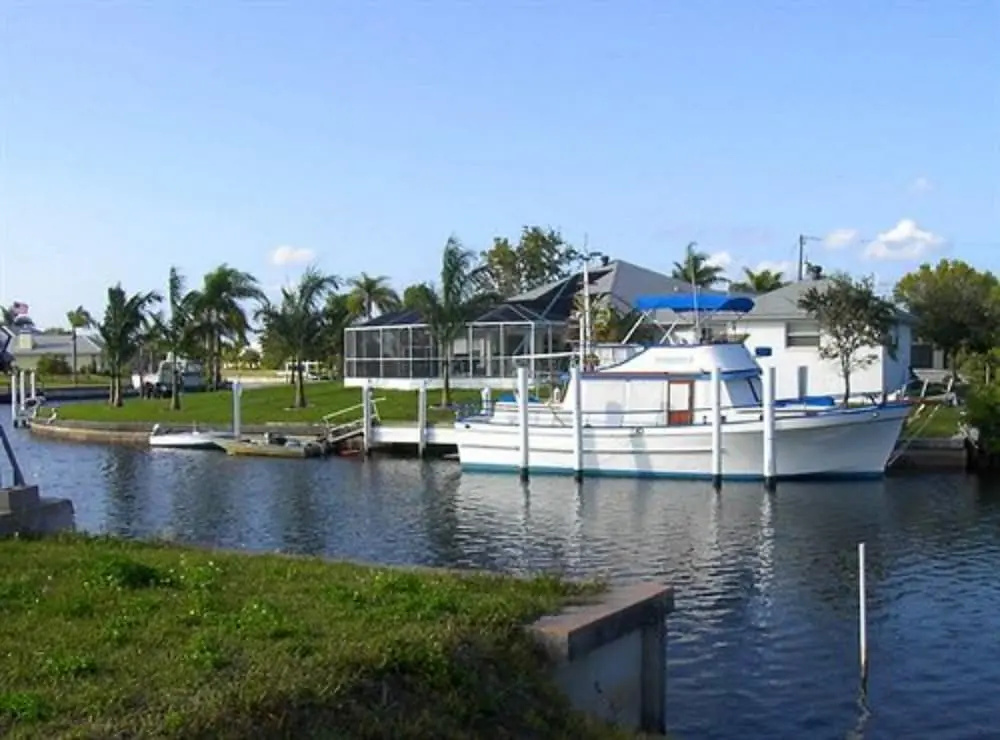 photo 1 of Tropical Paradise Bed & Breakfast