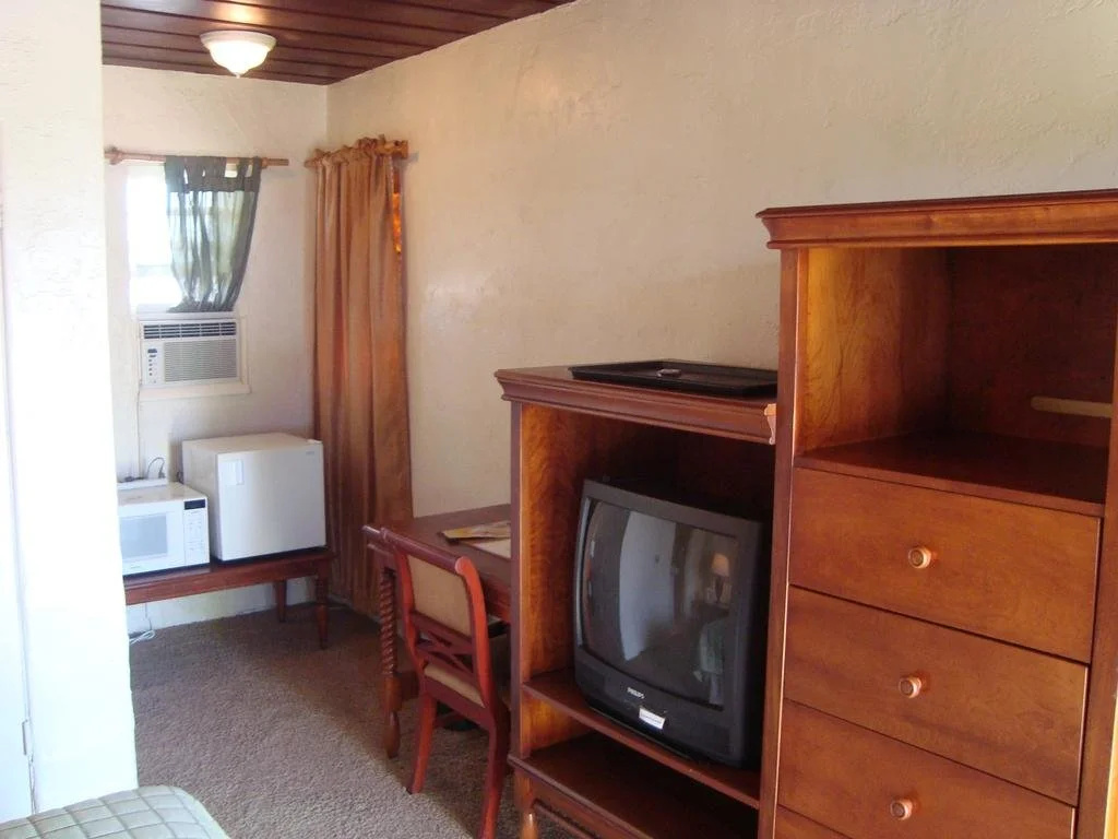 photo 1 of Tropicana Motel