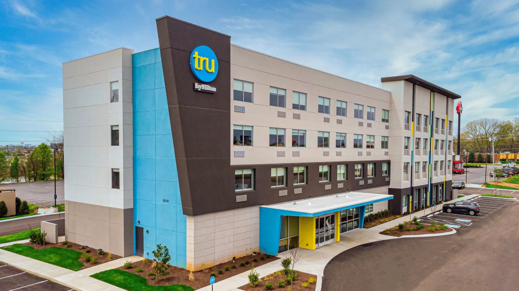 photo 1 of Tru by Hilton Clarksville, TN