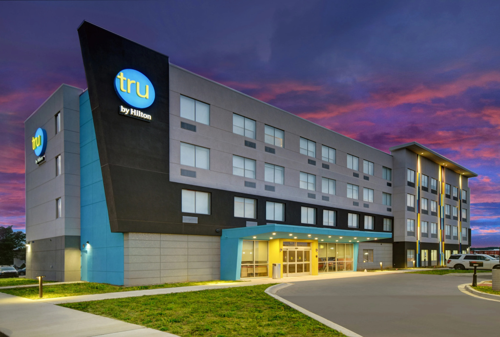 photo 1 of Tru By Hilton Gaylord, MI
