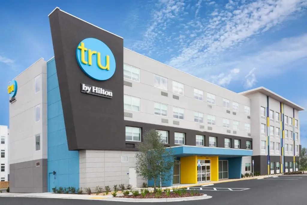 photo 1 of Tru By Hilton Jacksonville St Johns Town Center