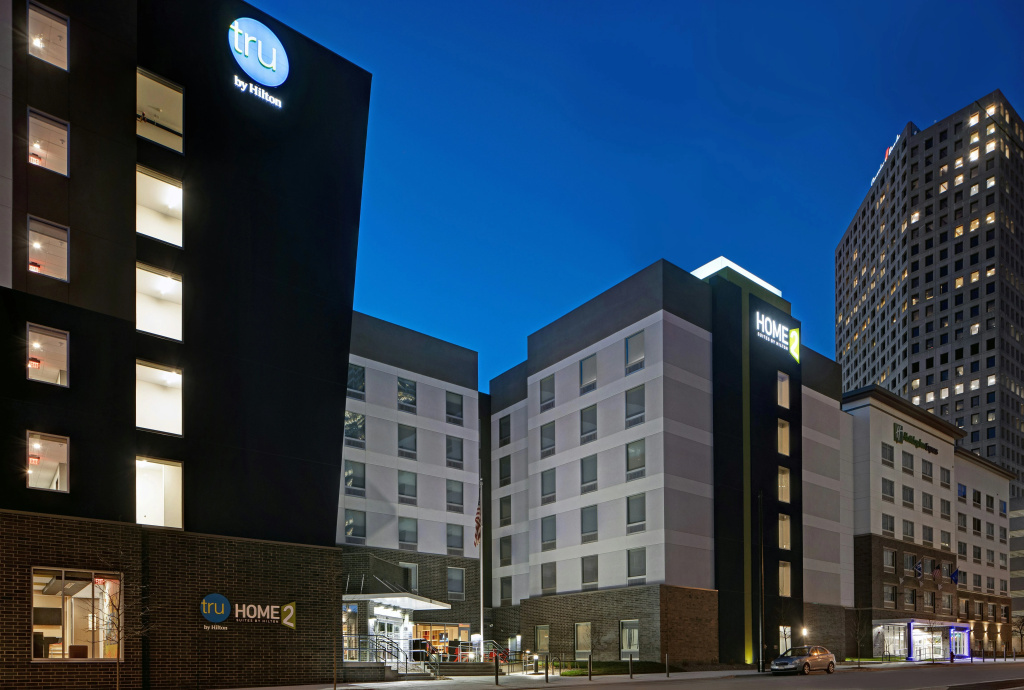photo 1 of Tru By Hilton Milwaukee Downtown, WI