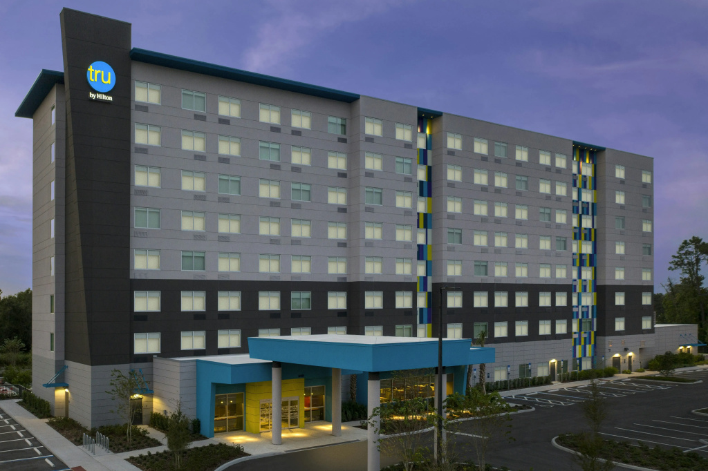 photo 1 of Tru By Hilton Orlando Convention Center Area, FL