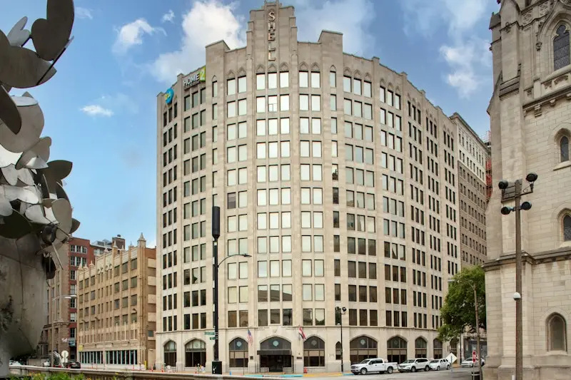 photo 1 of Tru By Hilton St. Louis Downtown