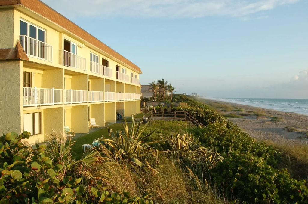 photo 1 of Tuckaway Shores Resort