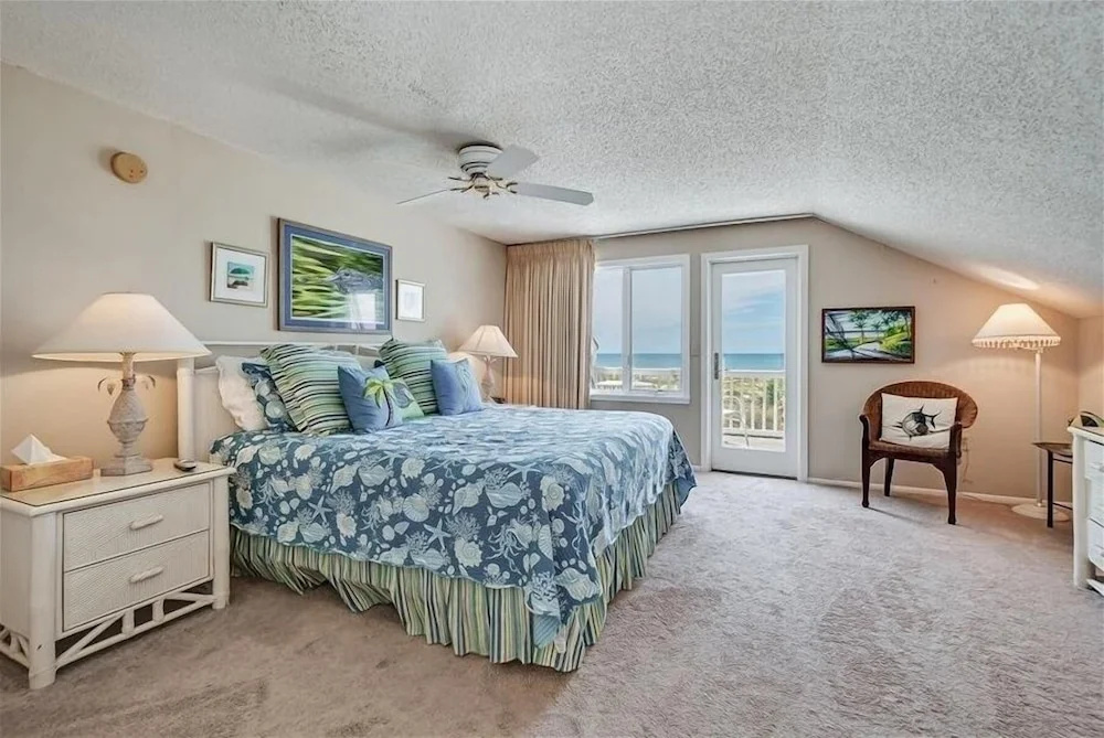 photo 1 of Turtleback 09 3 Bedroom Villa by RedAwning