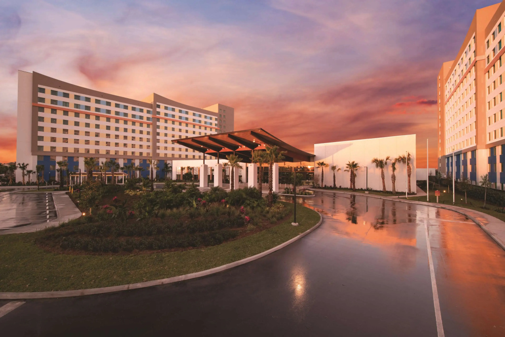 photo 1 of Universal Endless Summer Resort - Dockside Inn and Suites