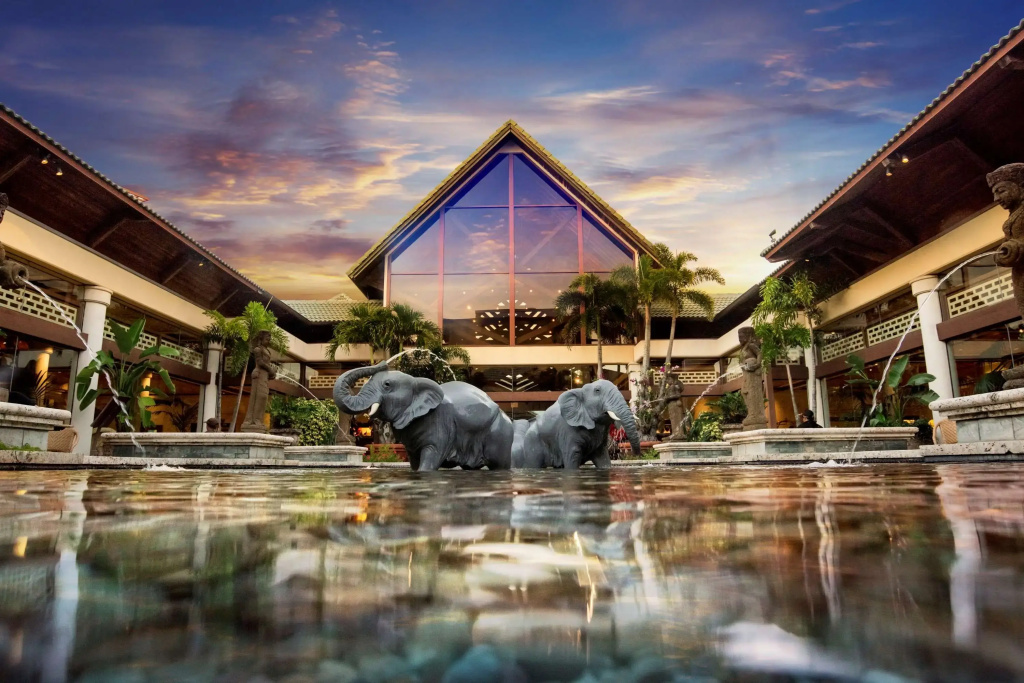 photo 1 of Loews Royal Pacific Resort at Universal Orlando